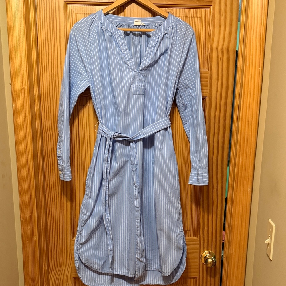 GAP, women’s cotton shirt dress, pinstripe blue and white, medium